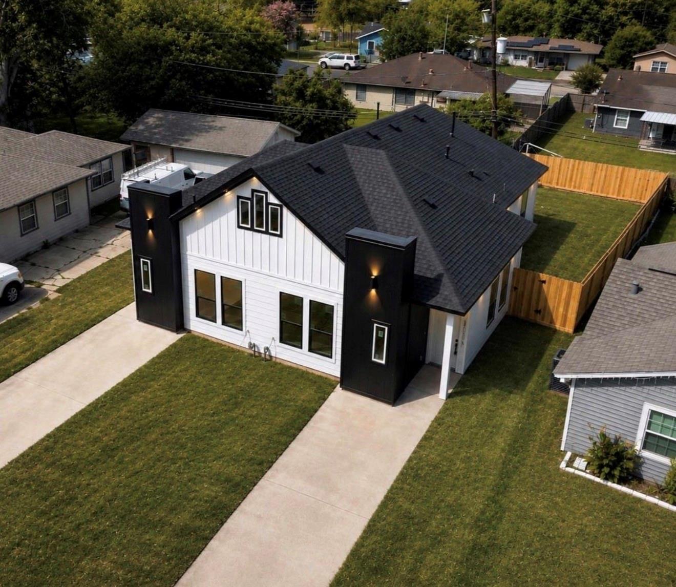 2006 Vince St