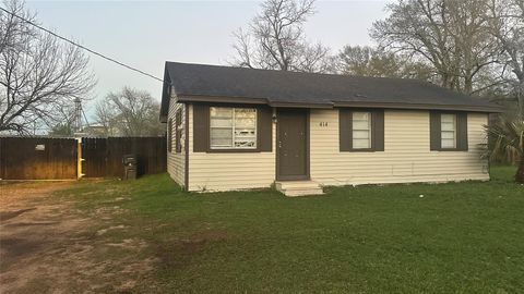 414 Frydek Road Sealy TX 77474
