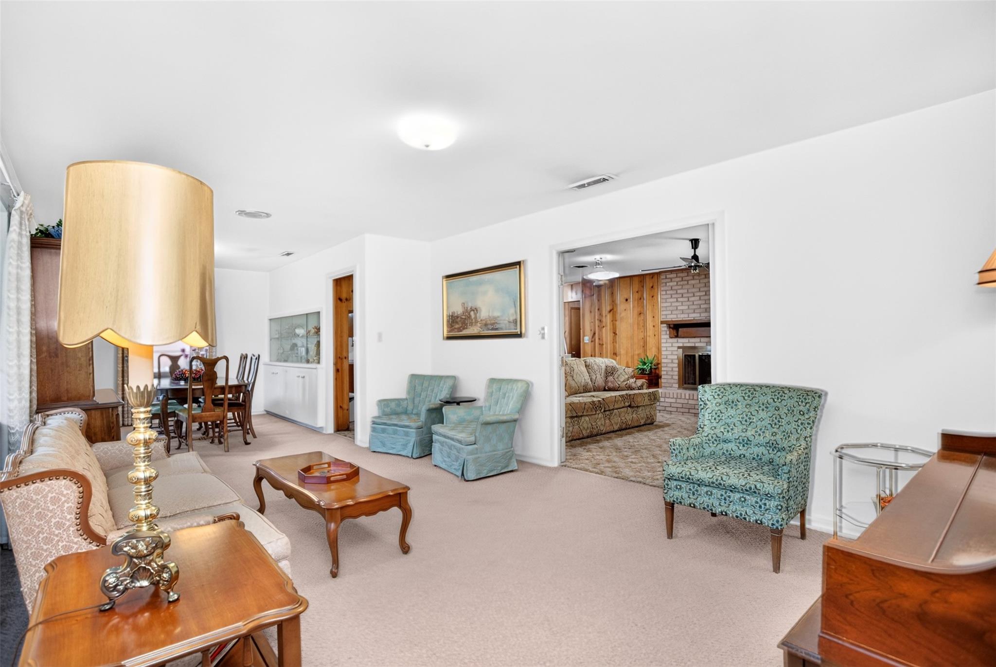 1303 Shadybrook Lane
