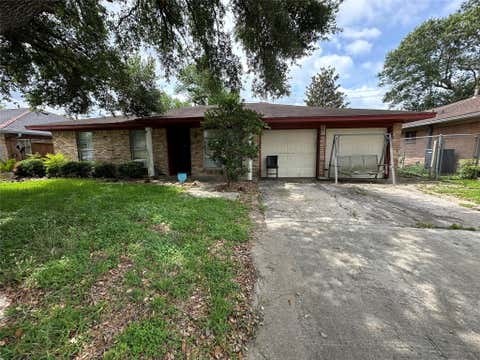 Homes For Sale - 6215 Tiffany Drive<br/> Houston, TX 77085