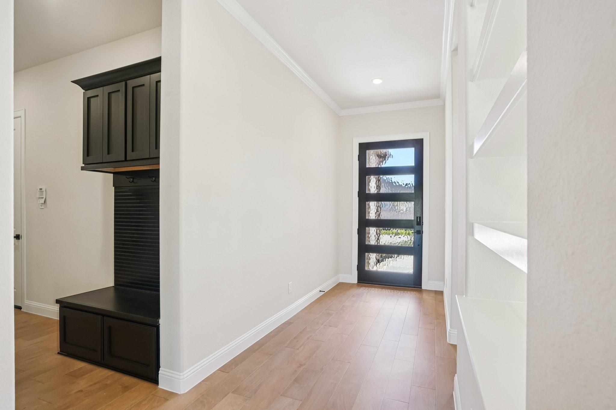 9927 Hunters Run Drive