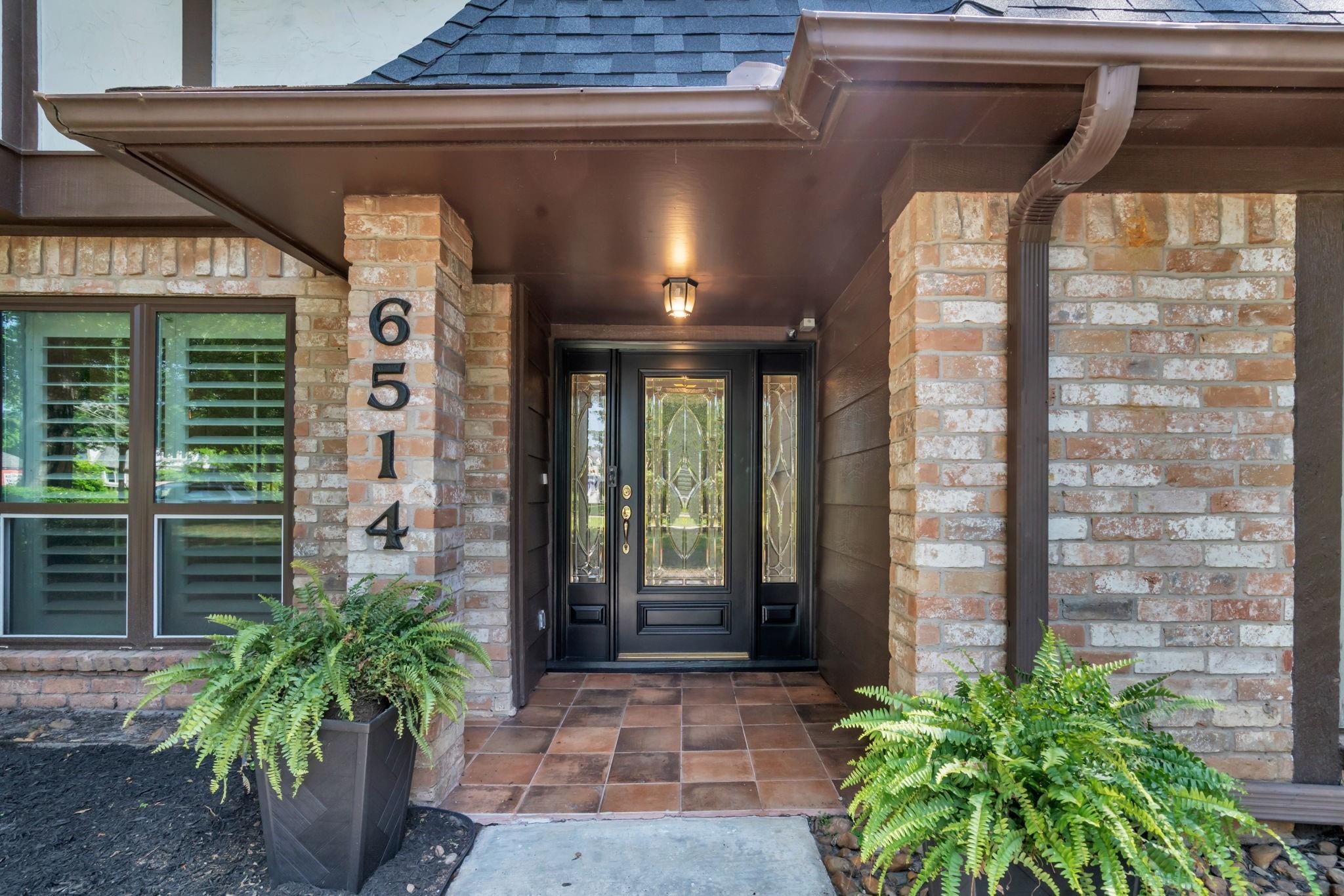 6514 Larkmount Drive