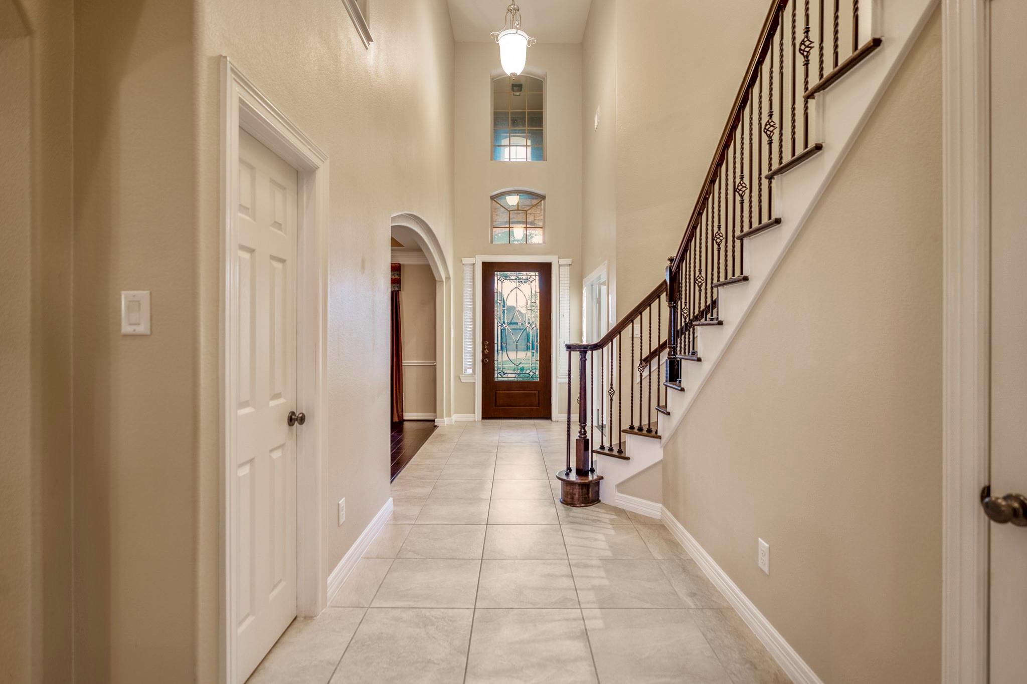 3903 Banks Landing Court