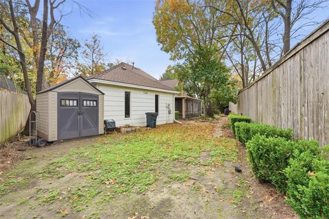 Tiny photo for 1422 Trace Drive, Houston, TX 77077 (MLS # 69185801)