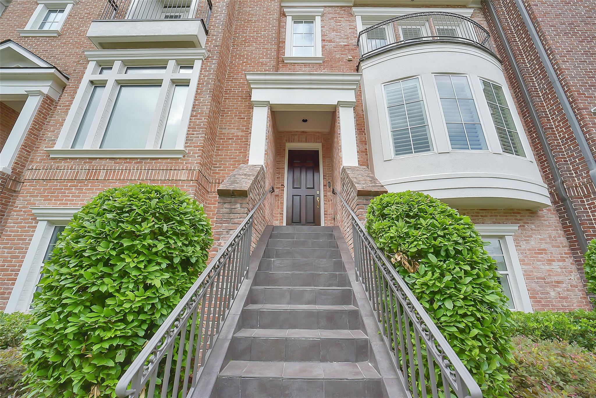 1374 Lake Pointe Parkway