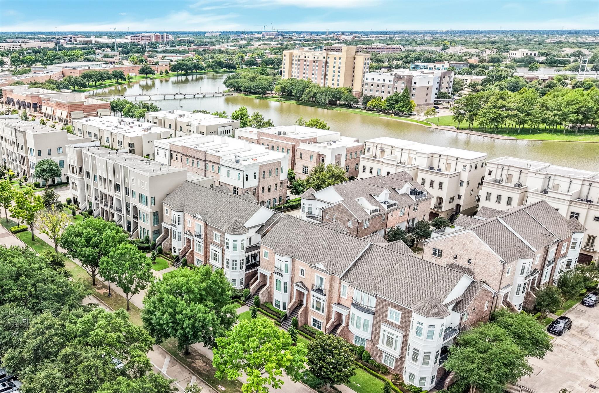 1374 Lake Pointe Parkway