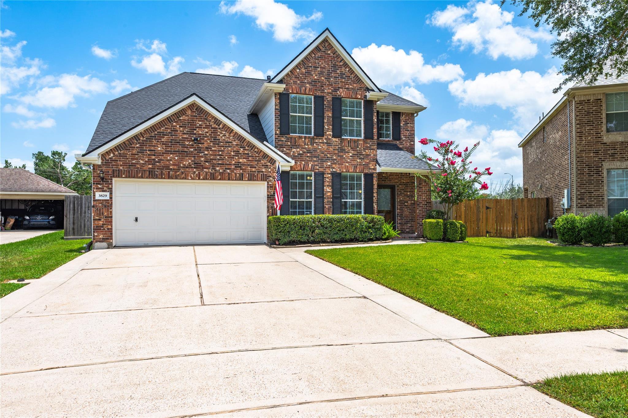 3829 Houston Lake Drive