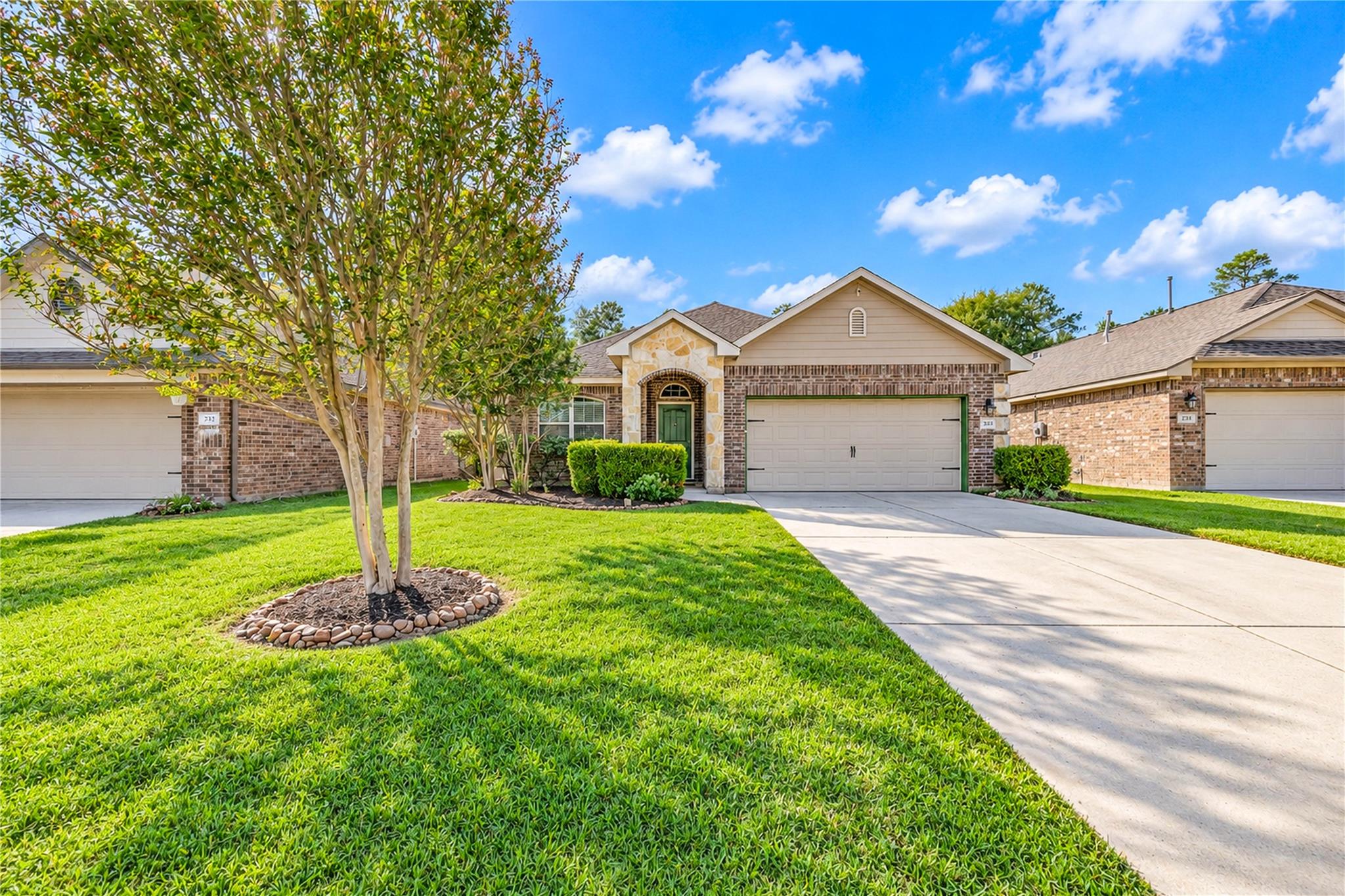 228 Country Crossing Circle