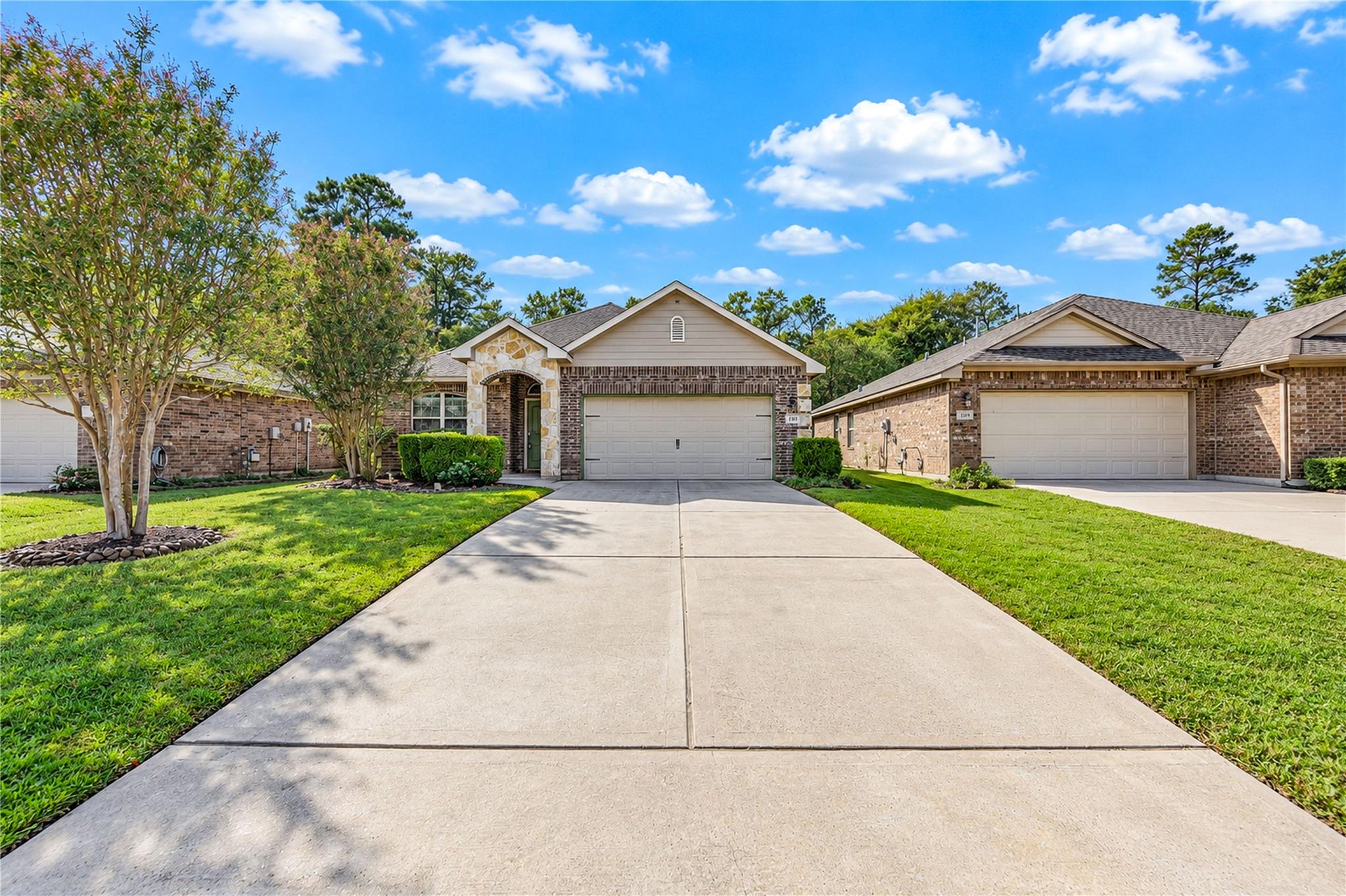 228 Country Crossing Circle
