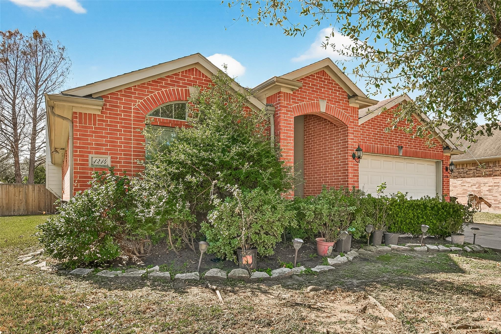 1214 Wesley Drive