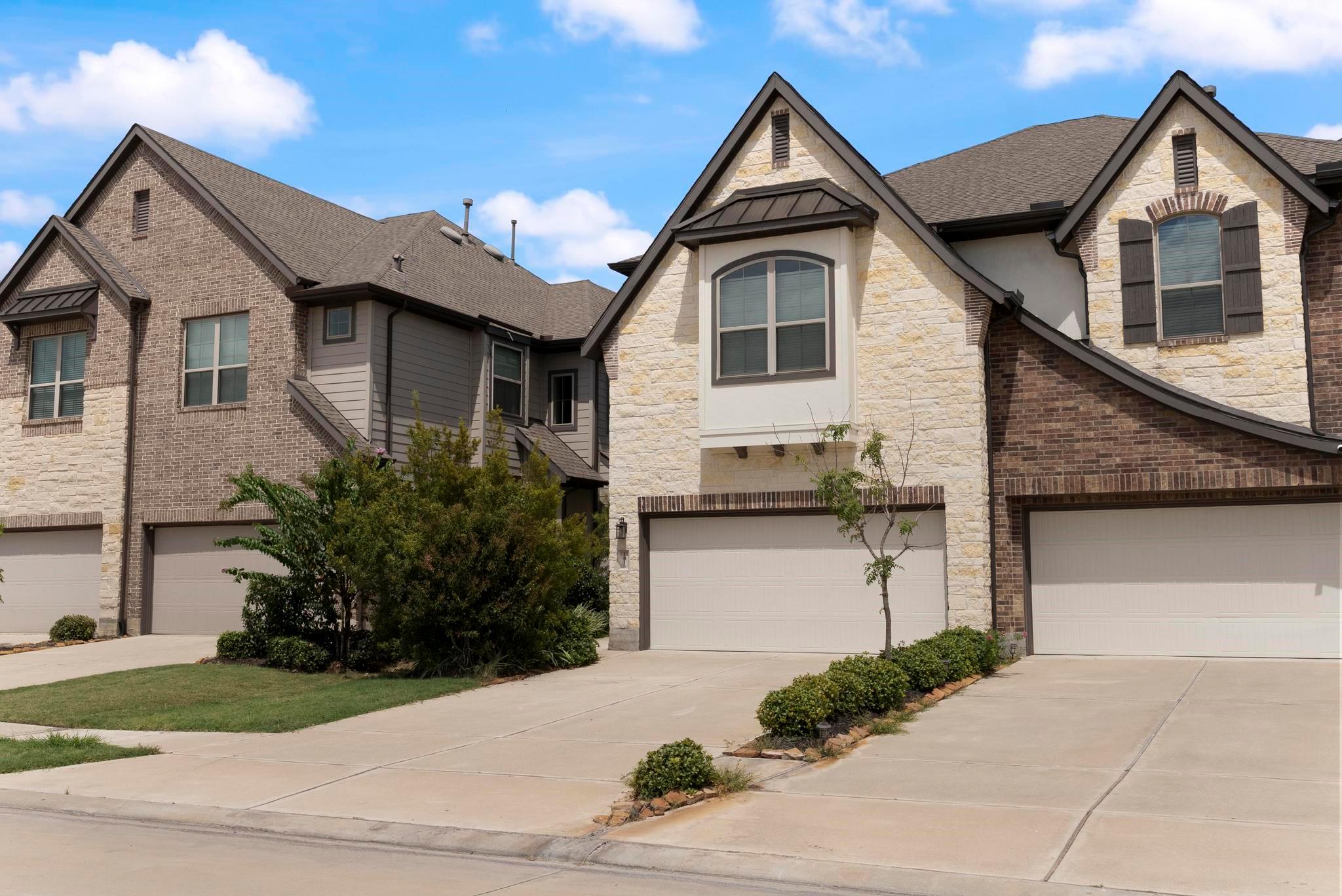1615 Rustling Creek Drive