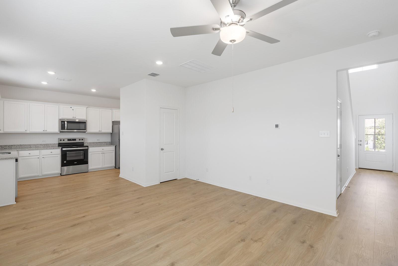 23059 Glory Orchid Drive