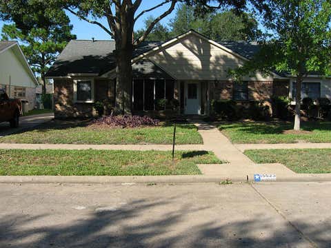 Photo of 15523 SW Bowsprit Lane, Houston, TX 77062 (MLS # 88187407)