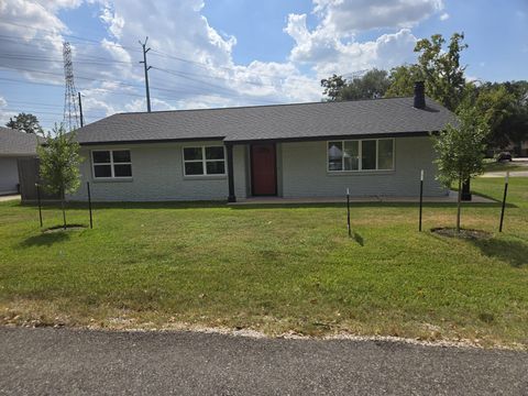422 West Street Stafford TX 77477