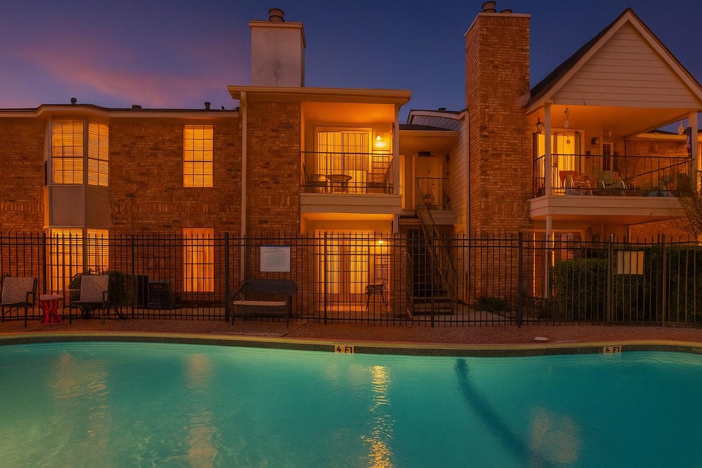 Photo of 3770 Lovers Wood Lane #610, Houston, TX 77014 (MLS # 11238890)
