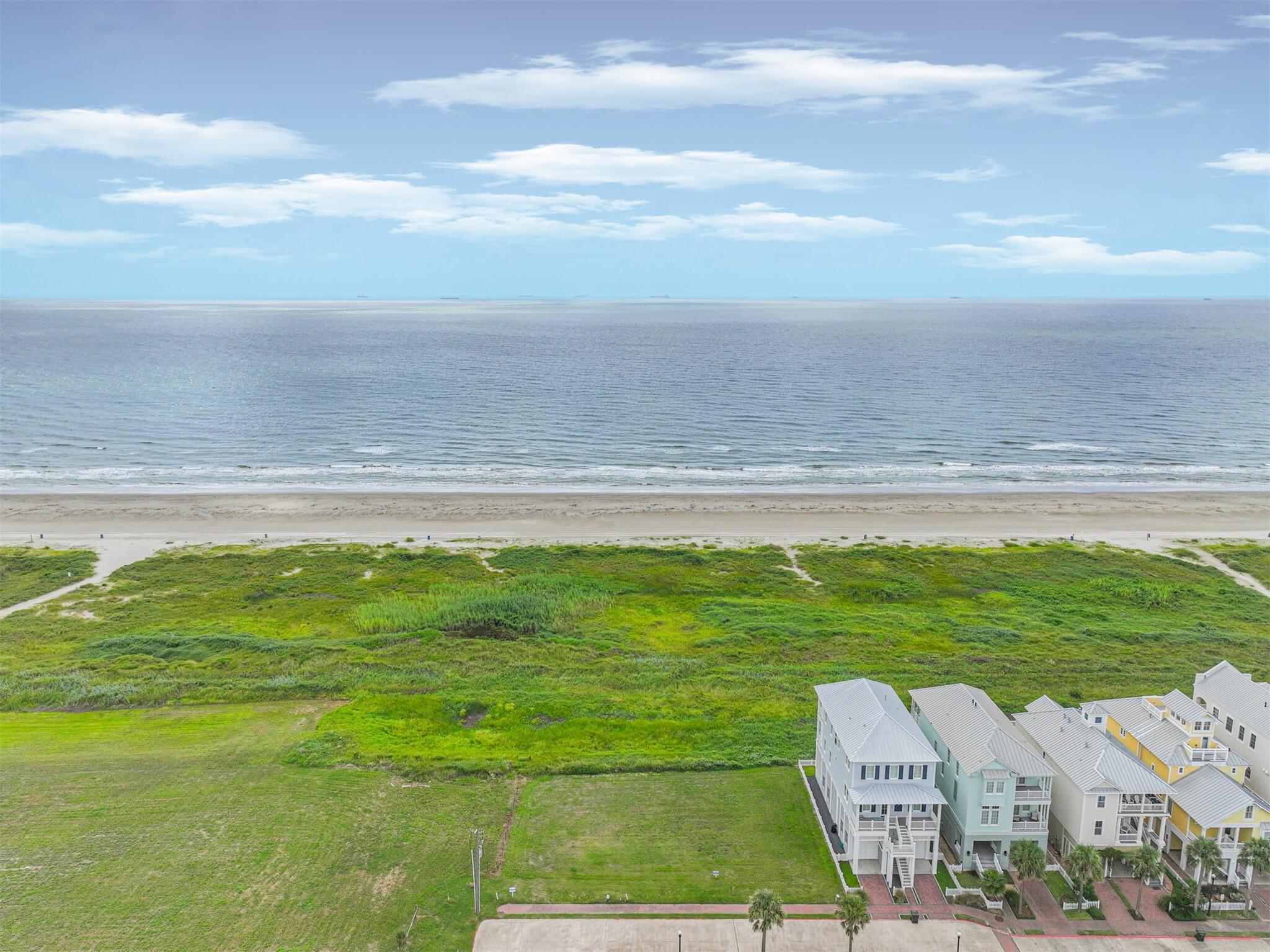 1833 Seaside Drive