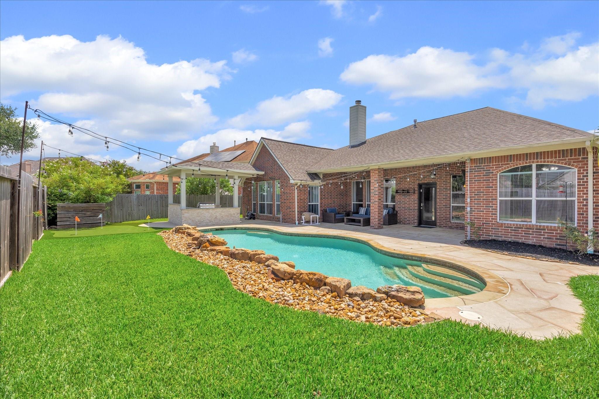 716 High Ridge Drive