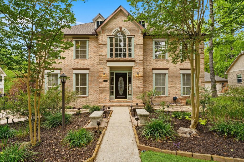 Photo of 34 Outervale Place, The Woodlands, TX 77381 (MLS # 66641206)