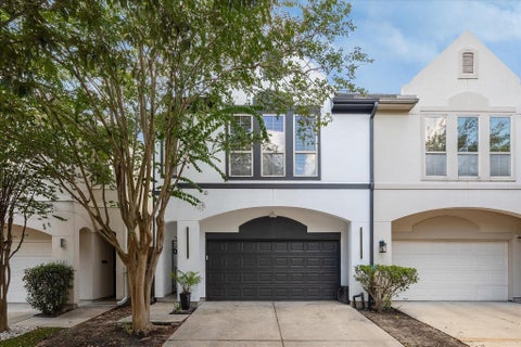 Townhouse For Sale - 1323 Afton Street<br/> Houston, TX 77055