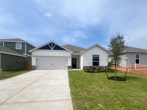 Photo of 377 Tejas Trail, Waller, TX 77484 (MLS # 45428301)