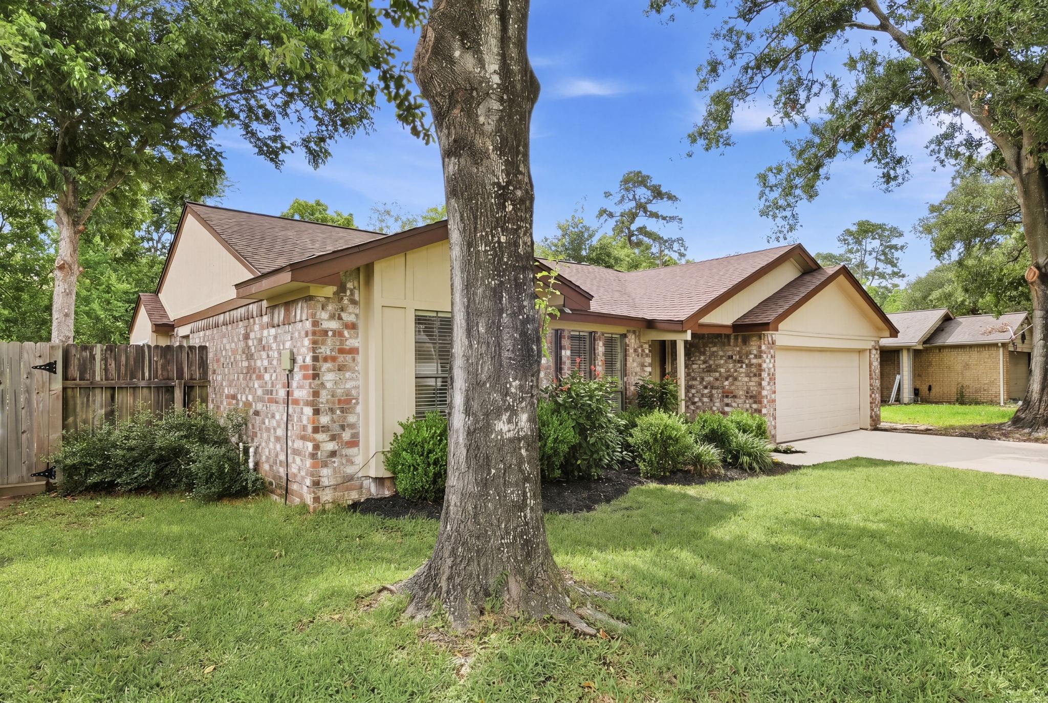 18607 Hiddenbay Way