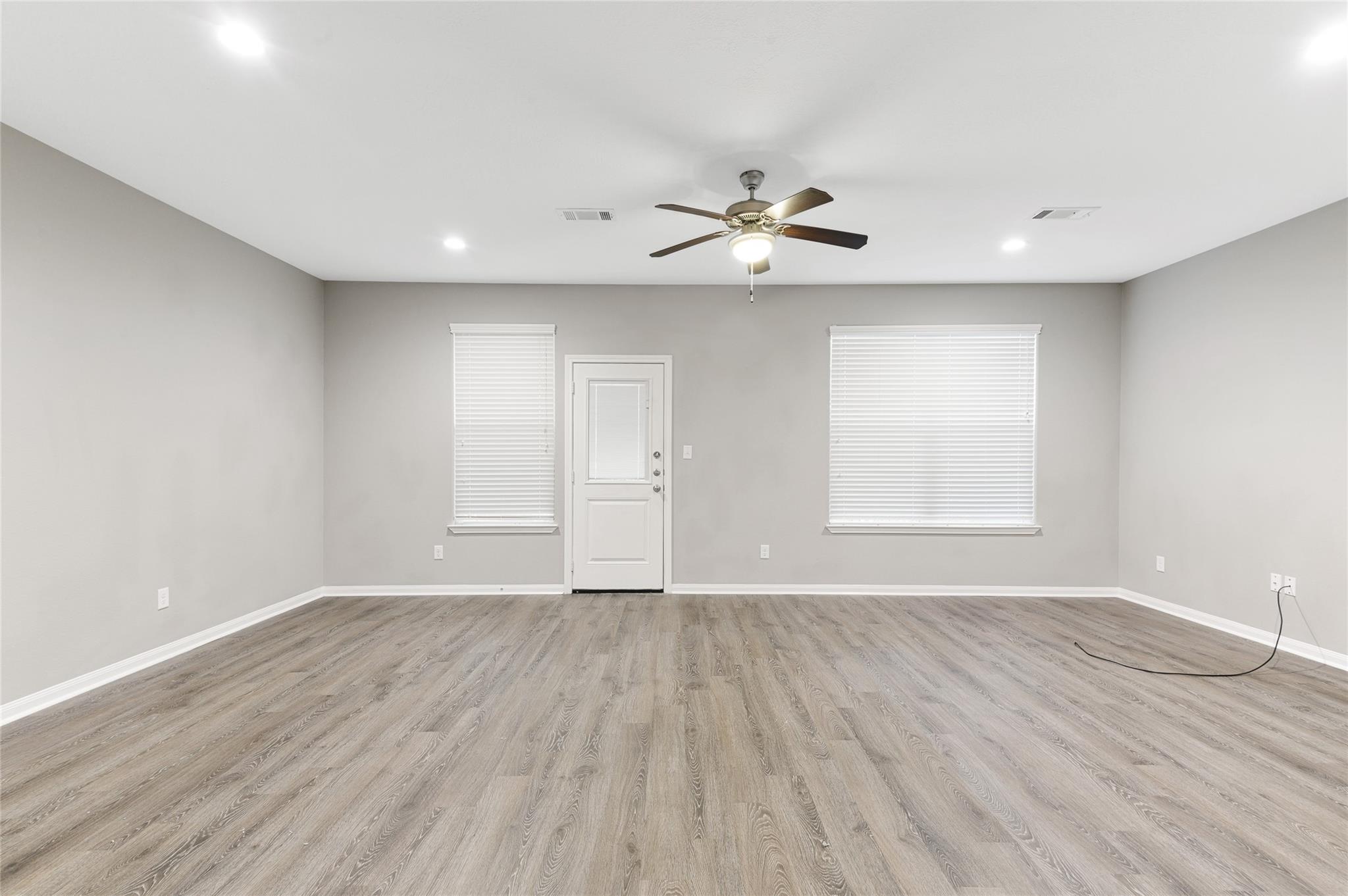 124 Artesian Way