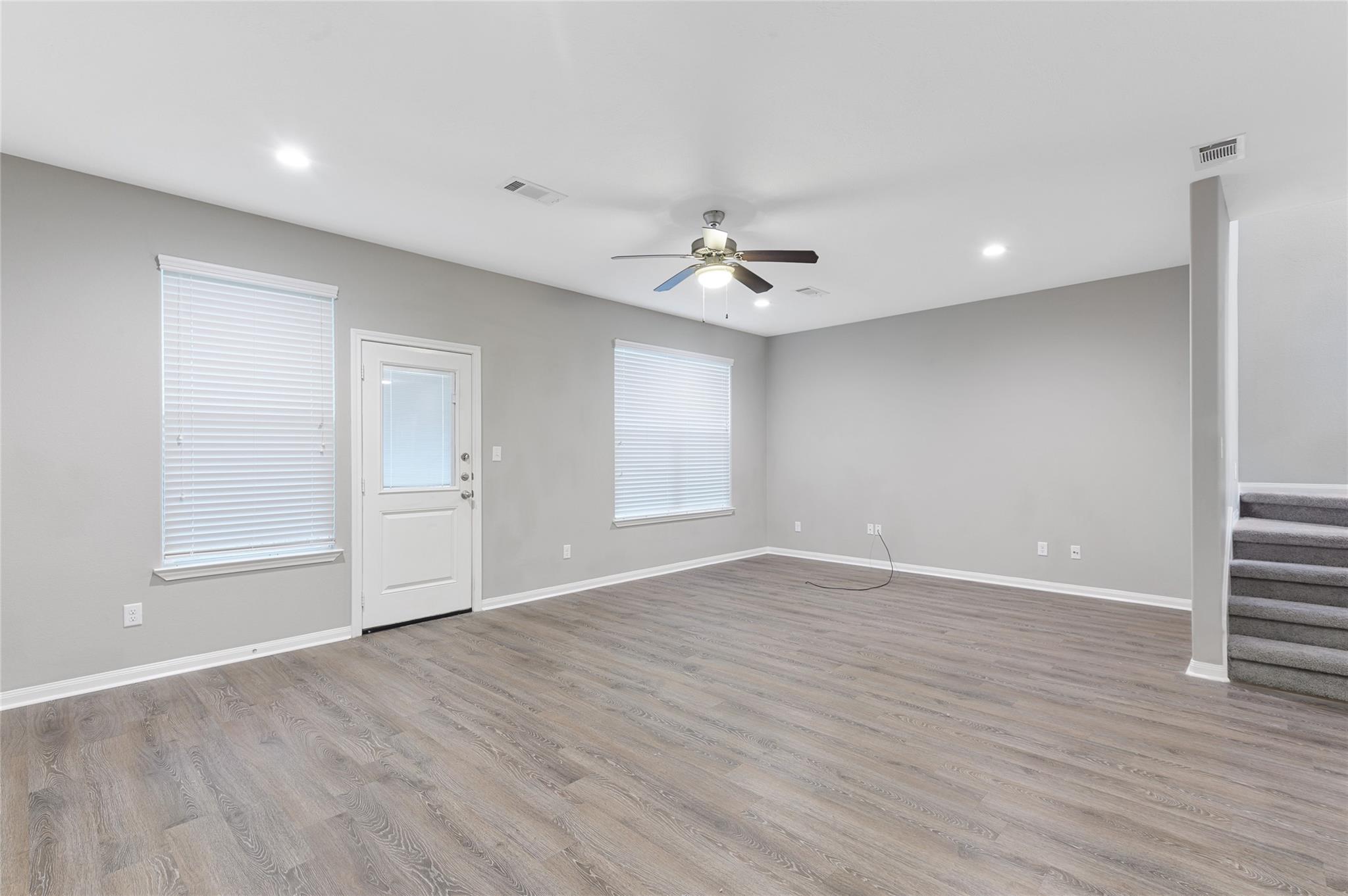 124 Artesian Way