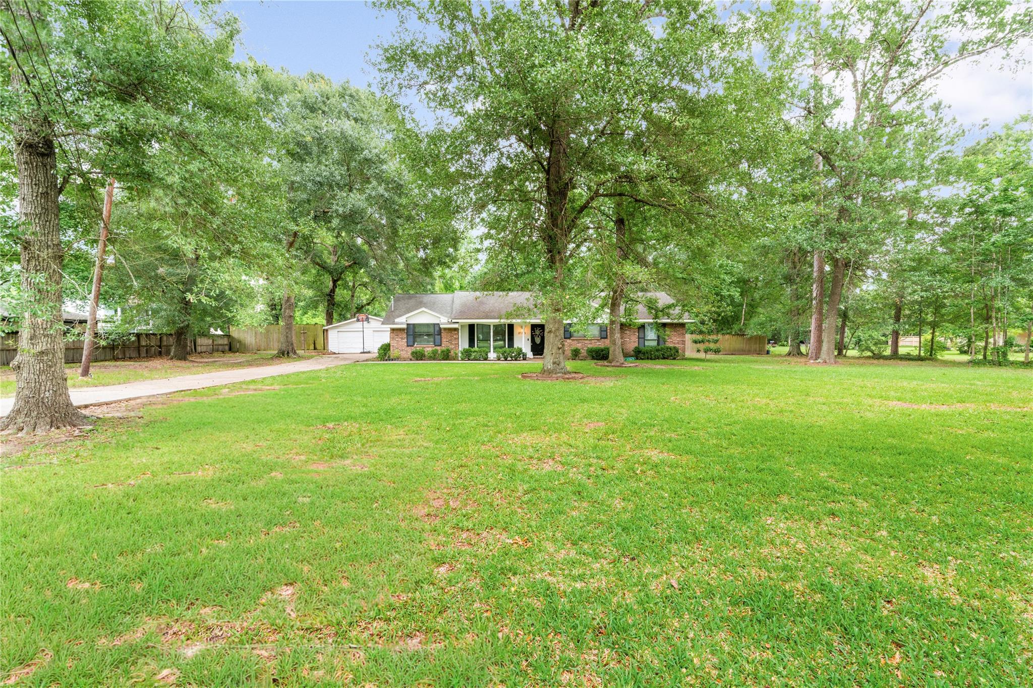 27216 Blueberry Hill Dr Drive