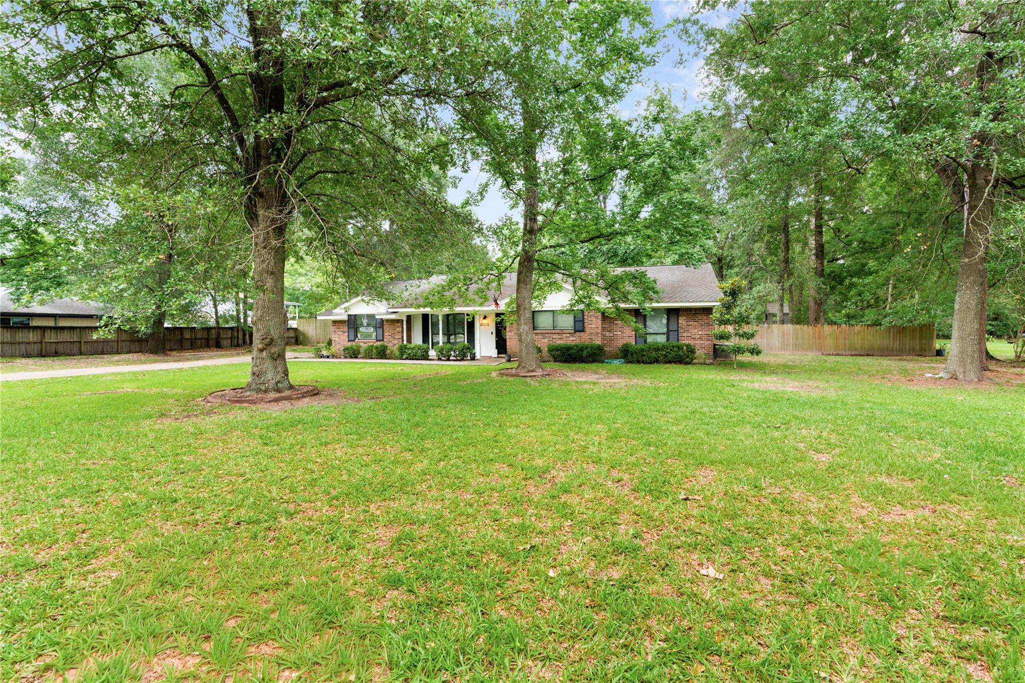 27216 Blueberry Hill Dr Drive