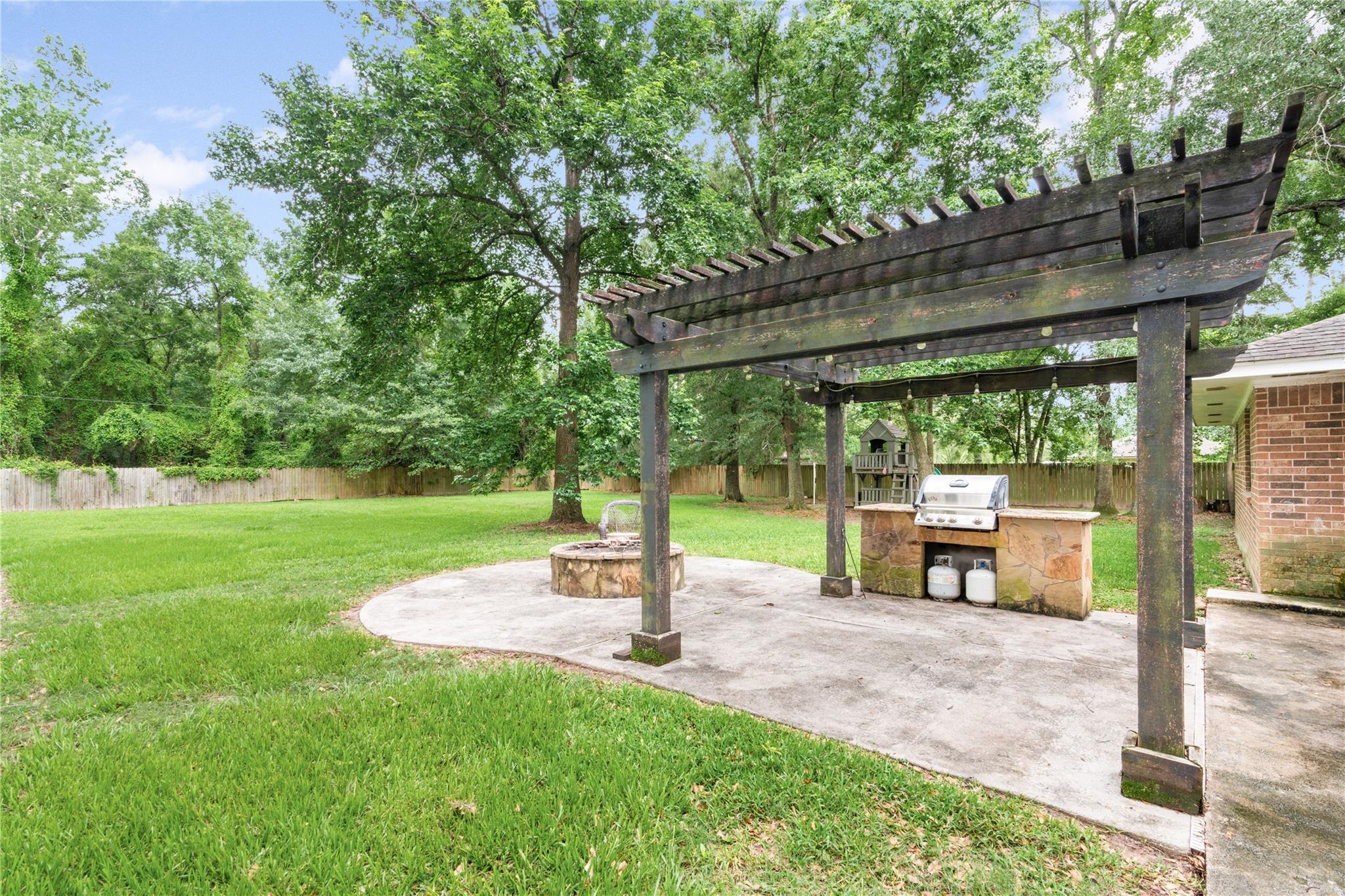 27216 Blueberry Hill Dr Drive