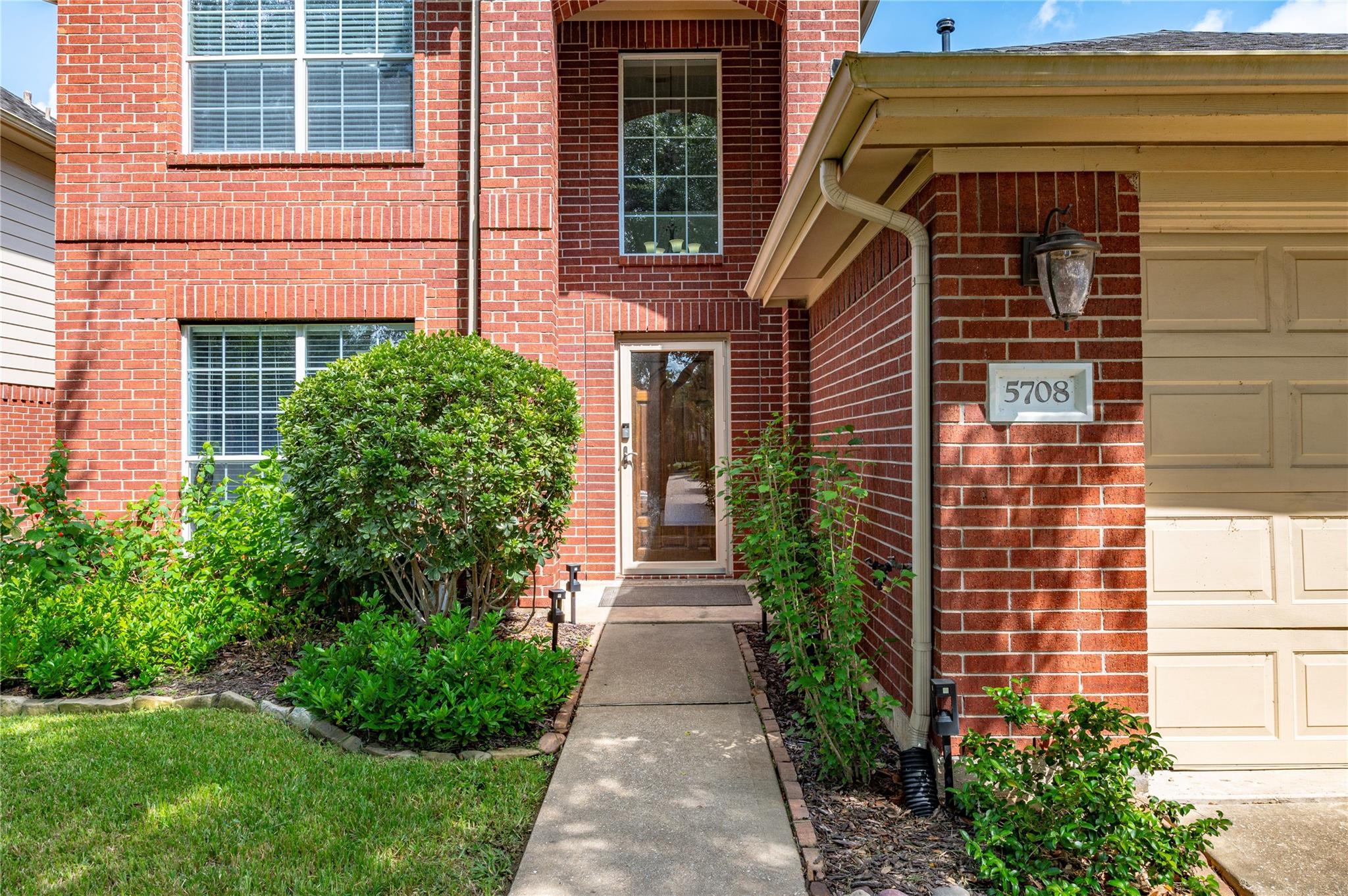 5708 Montclair Hill Lane