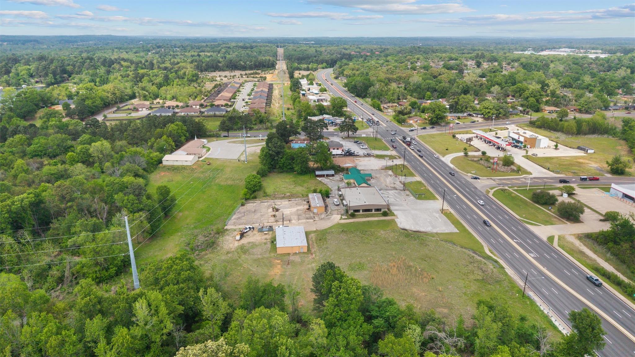 1404 N Northwest Loop 323