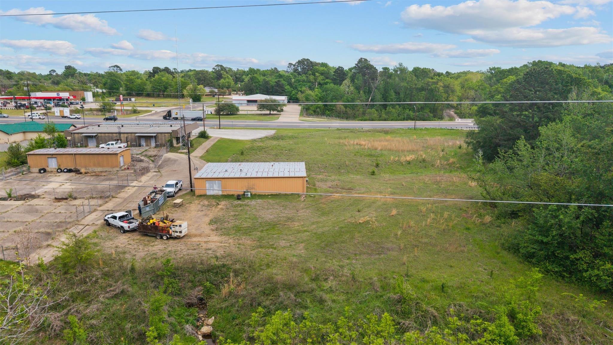 1404 N Northwest Loop 323