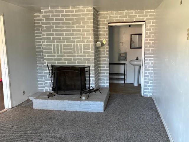 5722 Glenhurst Drive