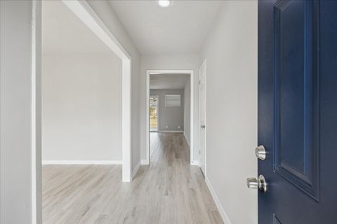 Tiny photo for 5922 Fontenelle Drive, Houston, TX 77035 (MLS # 40699037)