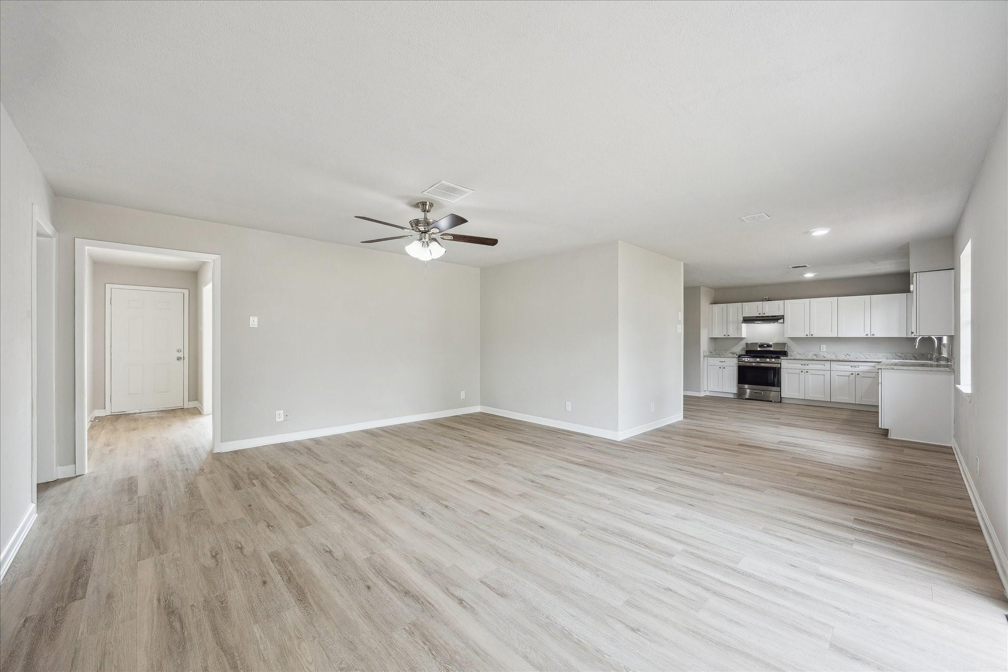 5922 Fontenelle Drive