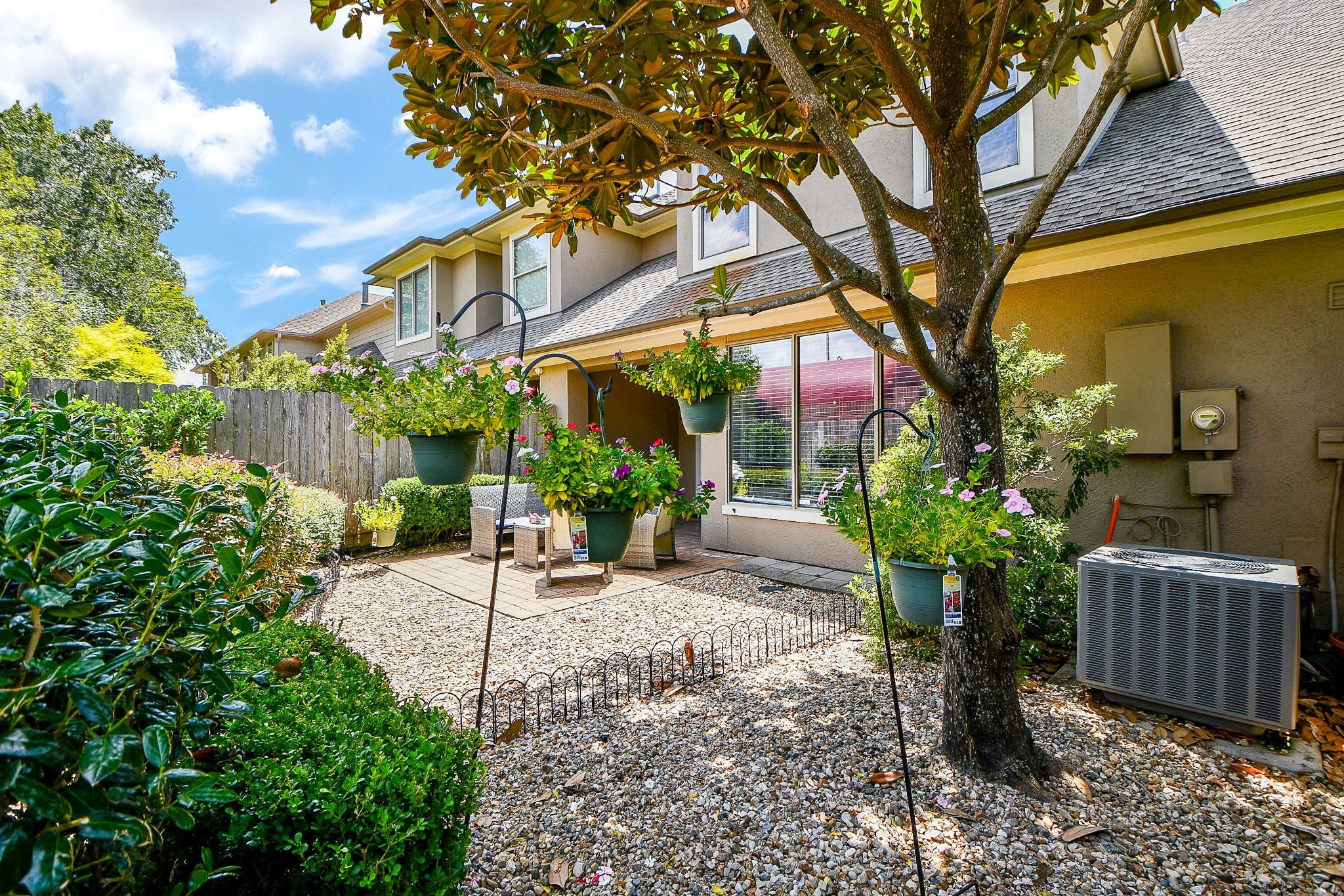 4212 Stonebridge Drive