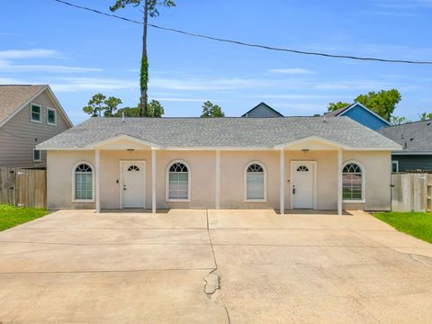 Photo of 16868 Kempwood, Montgomery, TX 77316 (MLS # 74355330)