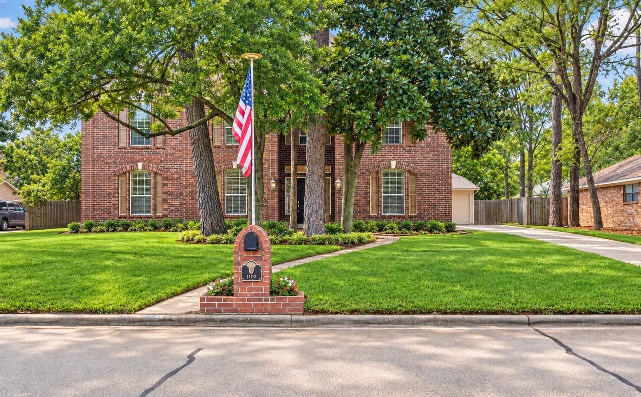 111 Pine Manor Drive