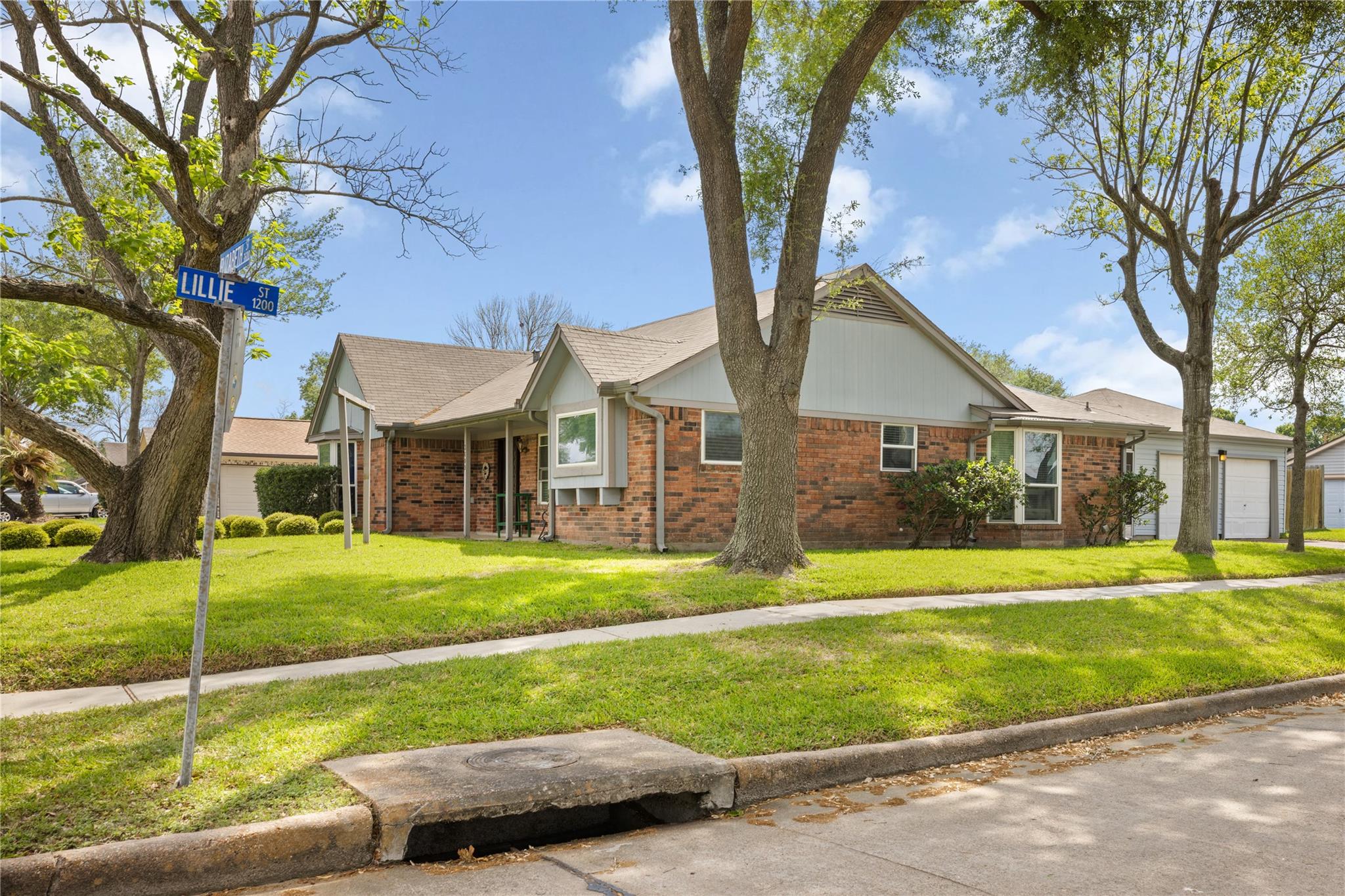 3609 Elizabeth Street