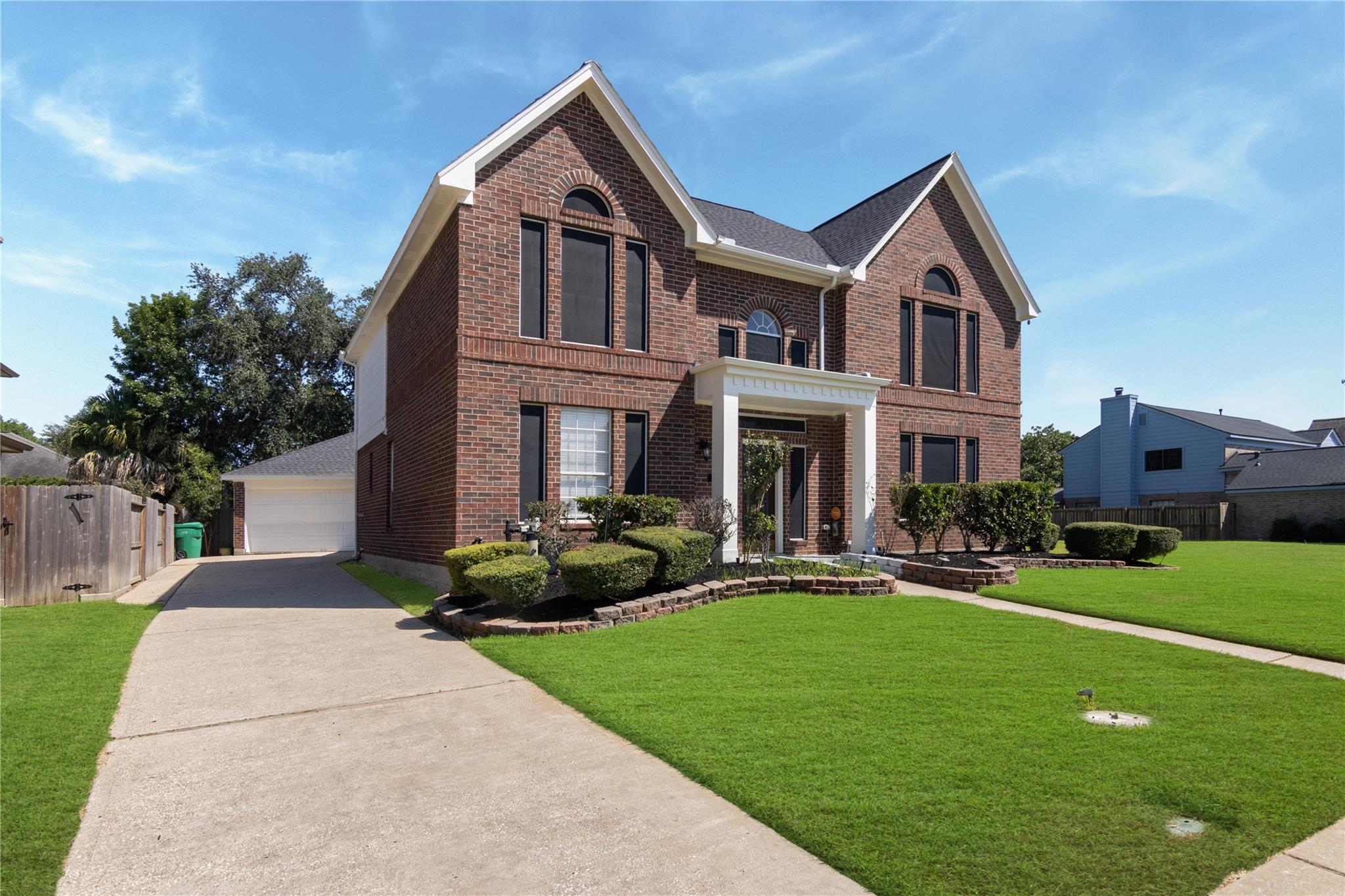 2718 Sandpebble Drive
