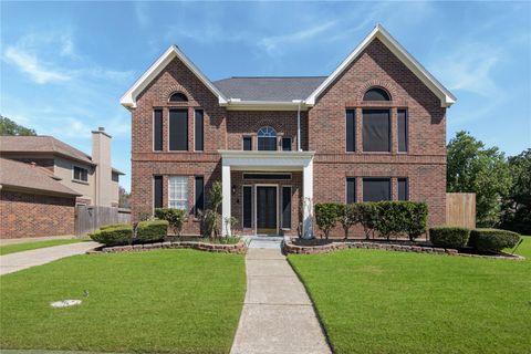 2718 Sandpebble Drive Seabrook TX 77586