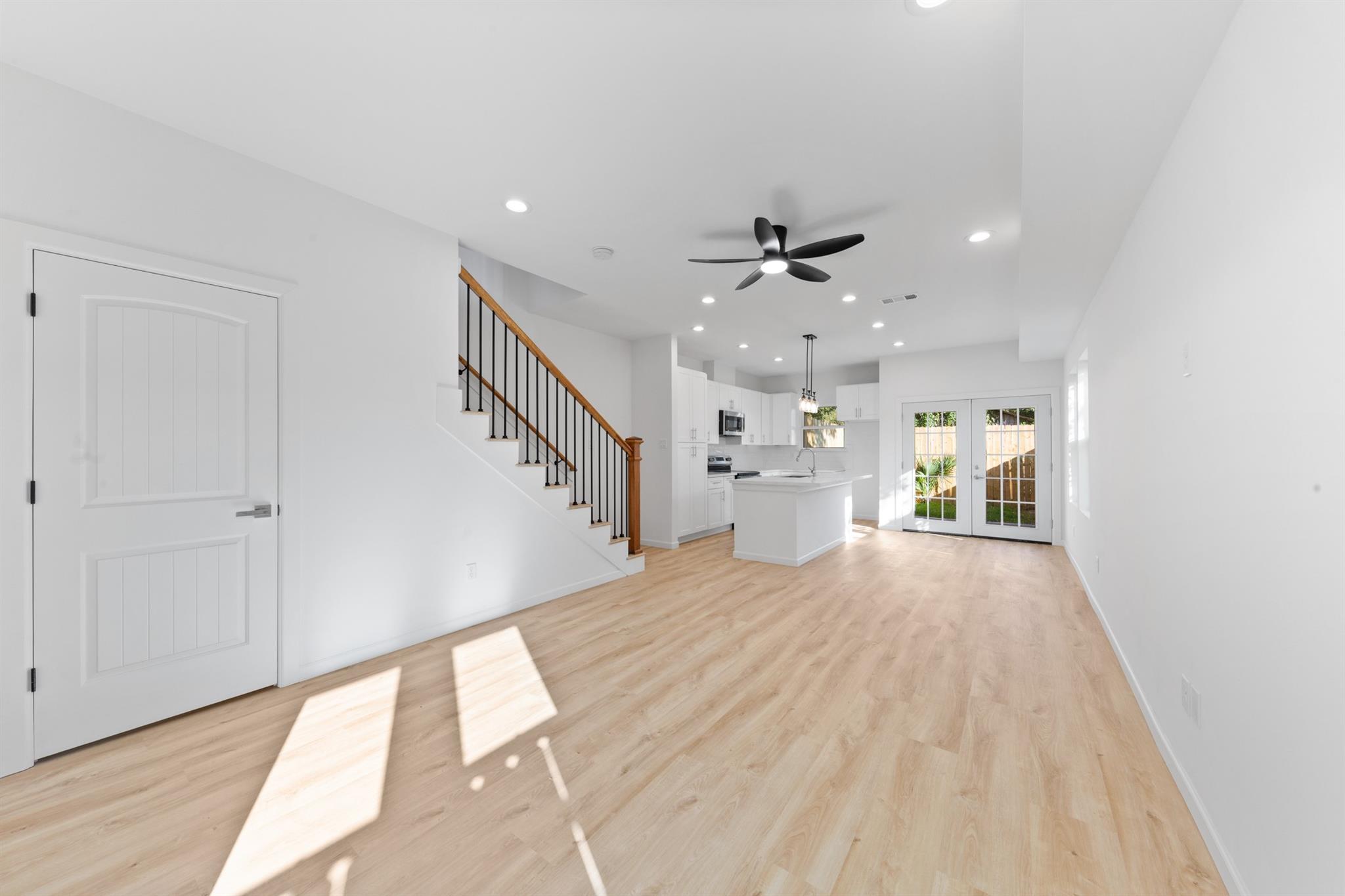 4227 Gunter Street