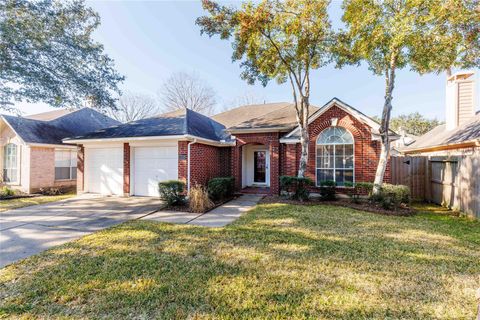 Photo of 1407 Almond Brook Lane, Houston, TX 77062 (MLS # 25701928)