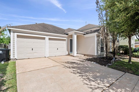 Photo of 6322 Sunlit Orchard Drive, Houston, TX 77072 (MLS # 25713248)