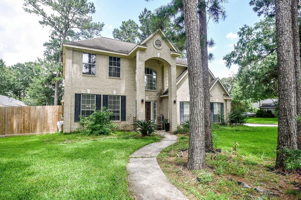 Photo of 24010 Doverwick Drive, Tomball, TX 77375 (MLS # 60353377)