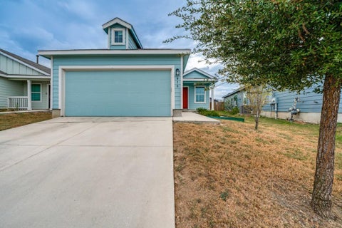 Photo of 410 De Herrera, San Antonio, TX 78220 (MLS # 96597190)