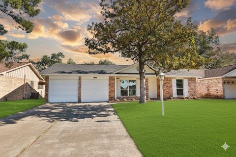 Photo of 4130 Bethel Boulevard, Houston, TX 77092 (MLS # 98721929)