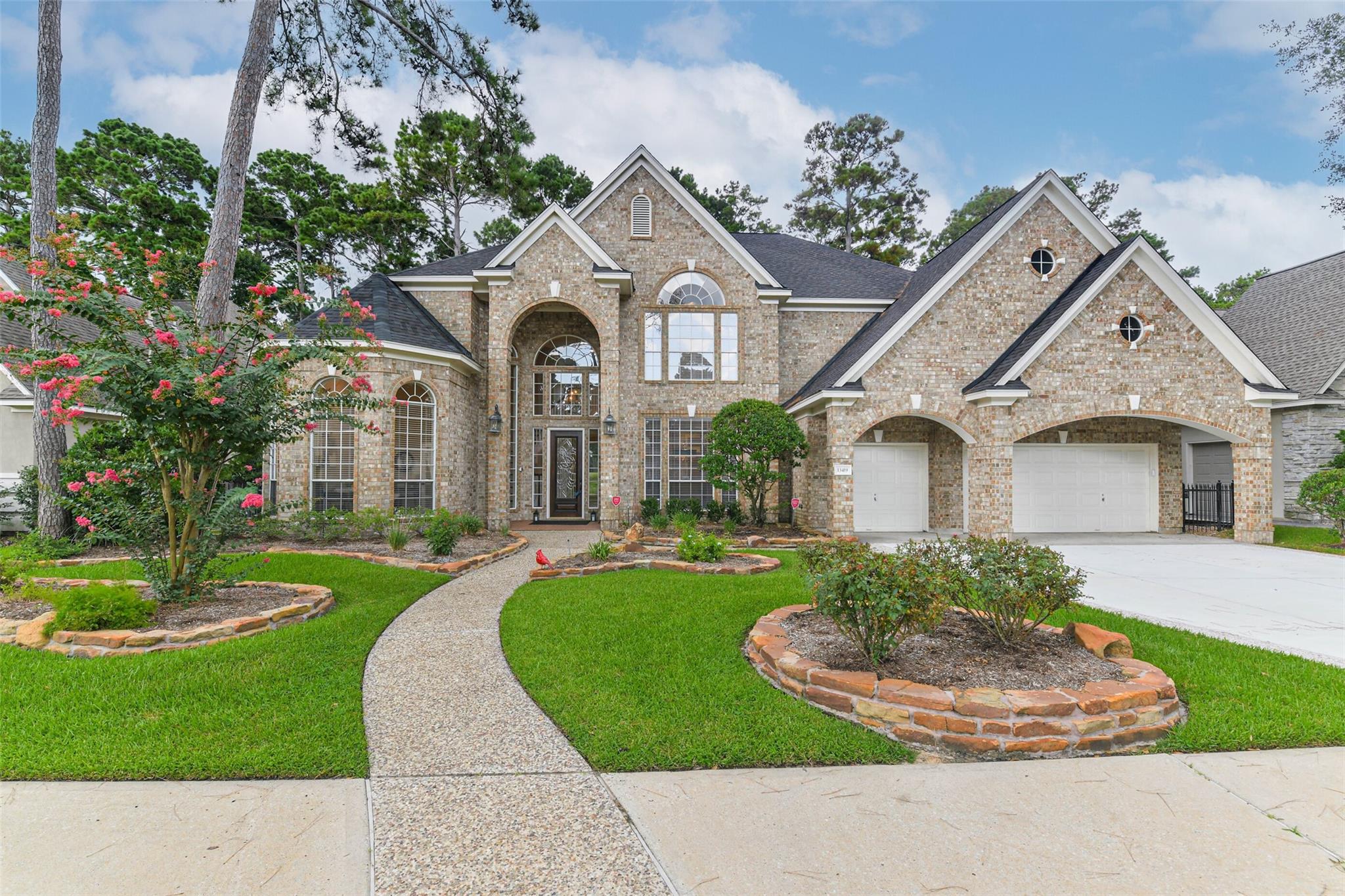 13419 Crosslyn Lane