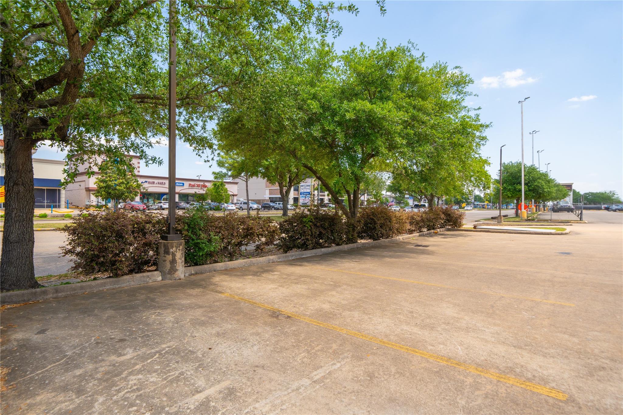 12989 Bellaire Boulevard 3